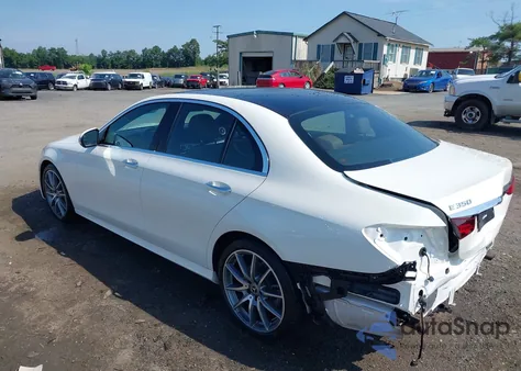 2021 Mercedes-Benz E 350 из США, поврежденный, VIN W1KZF8DB9MA919727